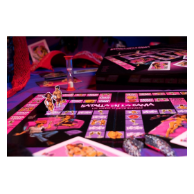 JUEGO ERÓTICO BATALLA EN LA CAMA